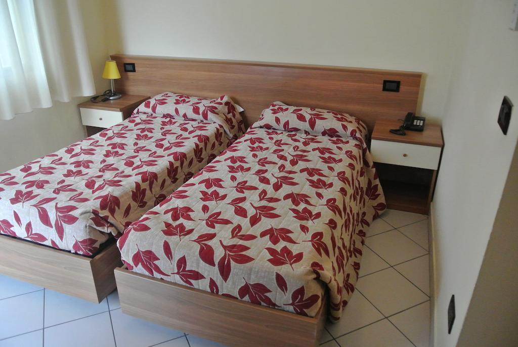Arlecchino Hotel Castel San Pietro Terme Luaran gambar