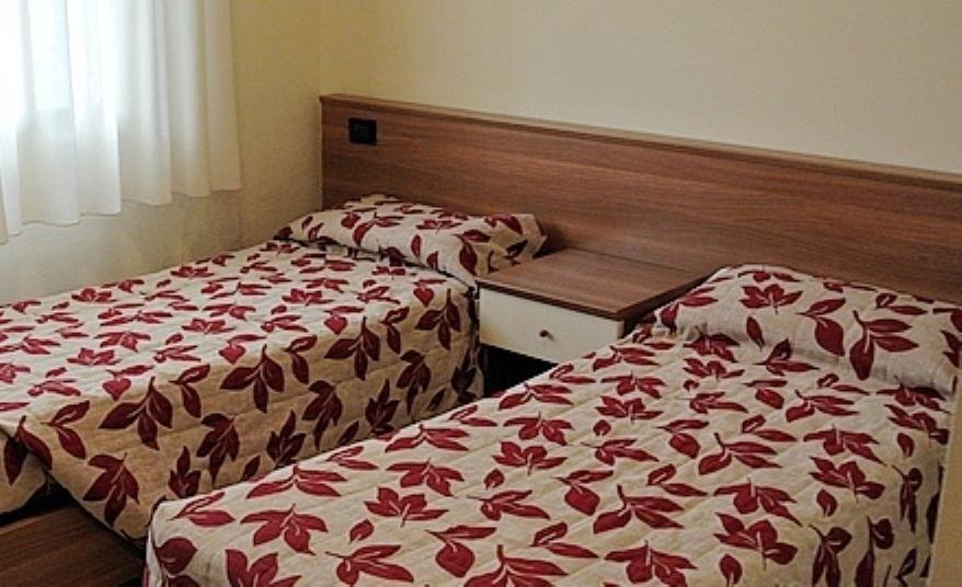 Arlecchino Hotel Castel San Pietro Terme Bilik gambar