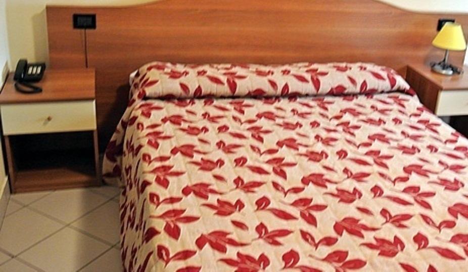 Arlecchino Hotel Castel San Pietro Terme Bilik gambar